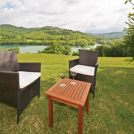 Holiday Amandola Fm With Sea View I Holiday home Vesciano